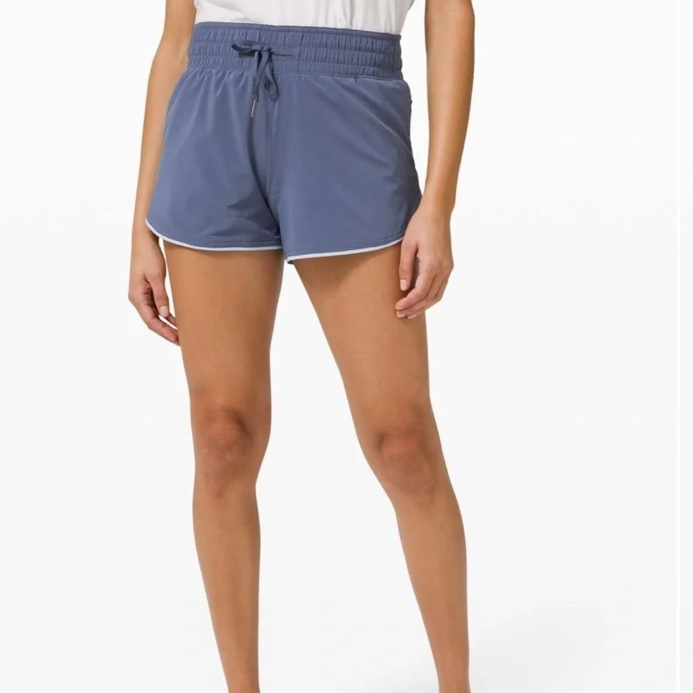 Lululemon Choose a side shorts